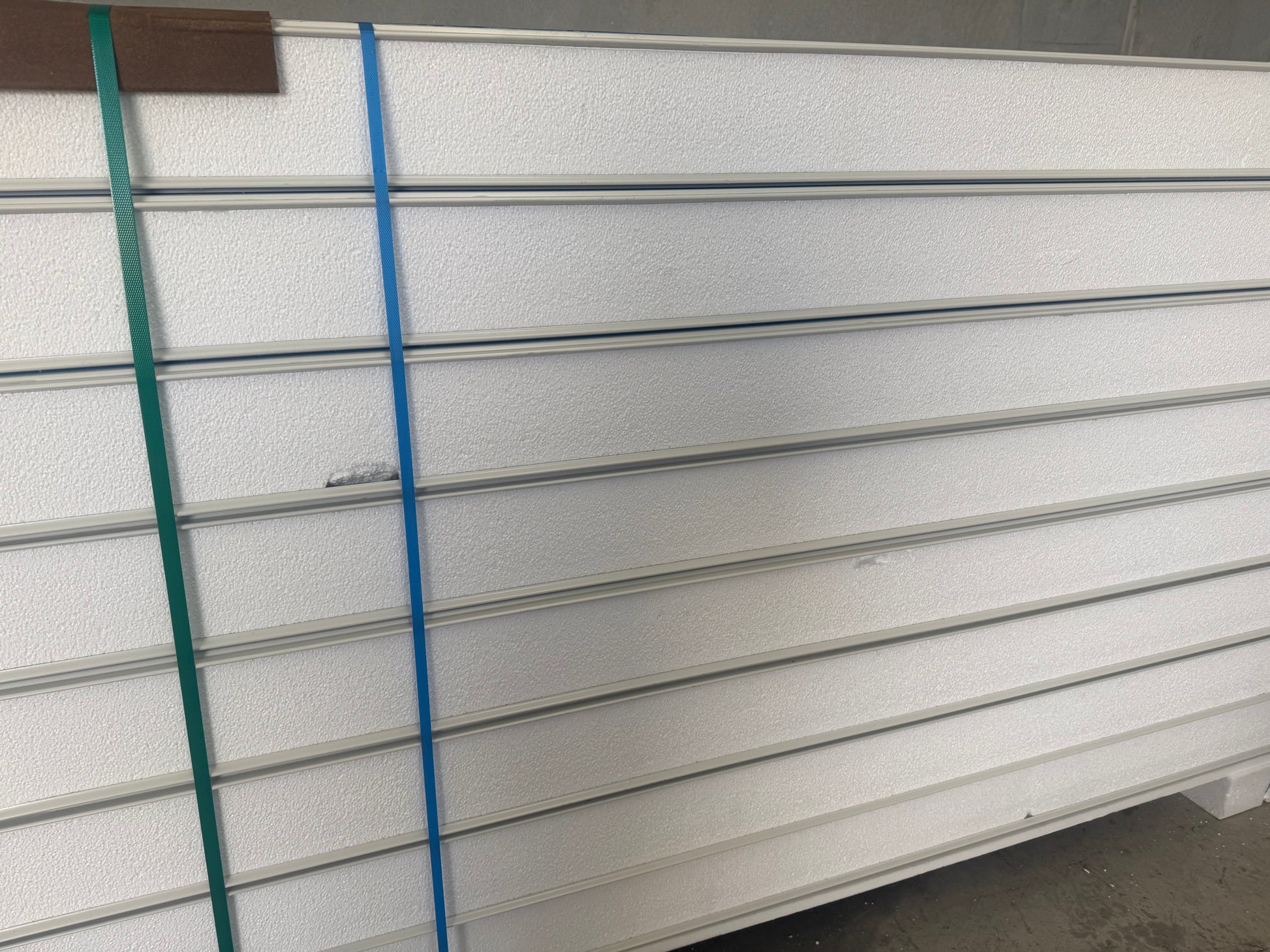 EPS sandwich panels tied together